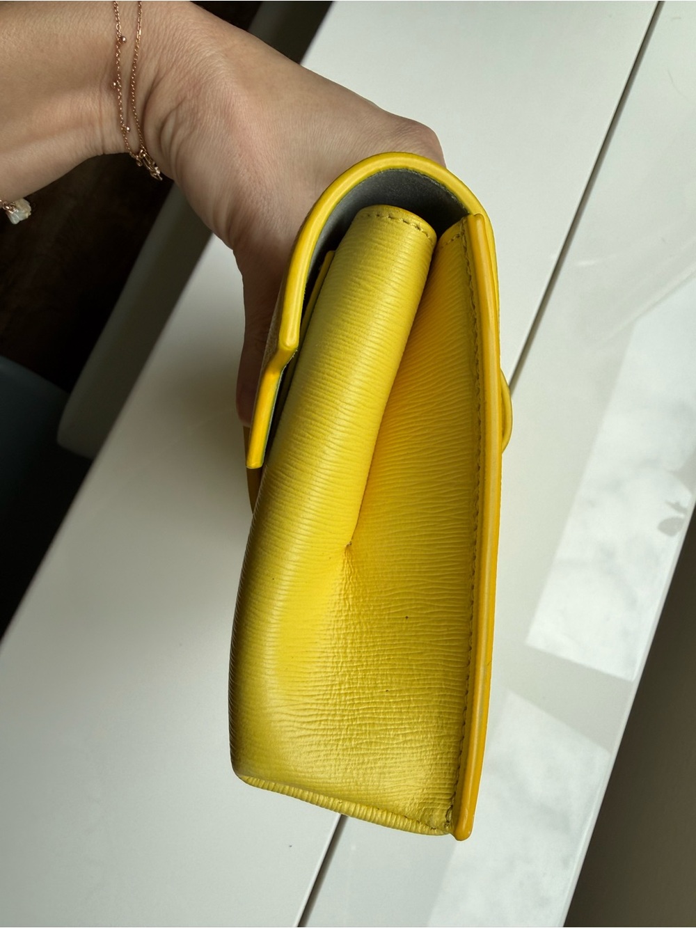 Senreve Aria Leather Crossbody/belt Clutch - Beautiful condition! - Picture 4 of 7